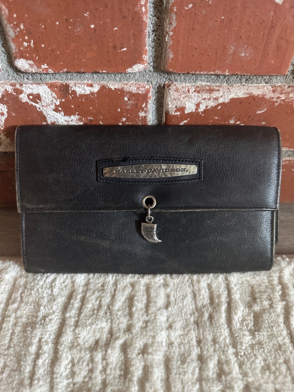 Vintage Harley-Davidson Black/Brown Leather Clutch Wallet with Charm